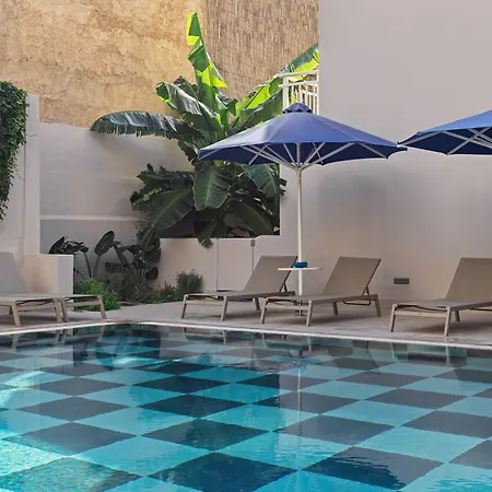 Esperia Szálloda 3*