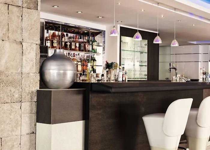 Hotel Esperia 3*