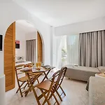 Hotel Esperia 3*